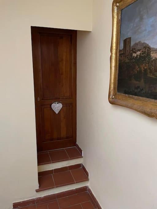 Lo Studio Di Gabriella Bolsena Esterno foto