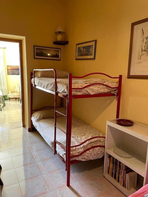 Lo Studio Di Gabriella Bolsena Esterno foto